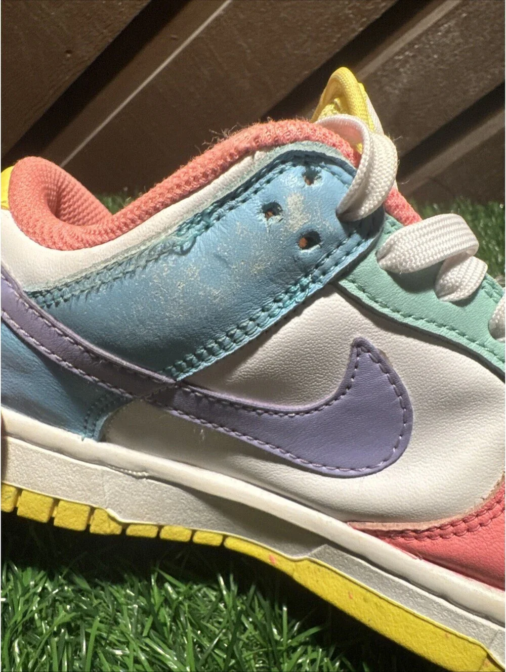 Size 6 - Nike Dunk SE Low Candy W